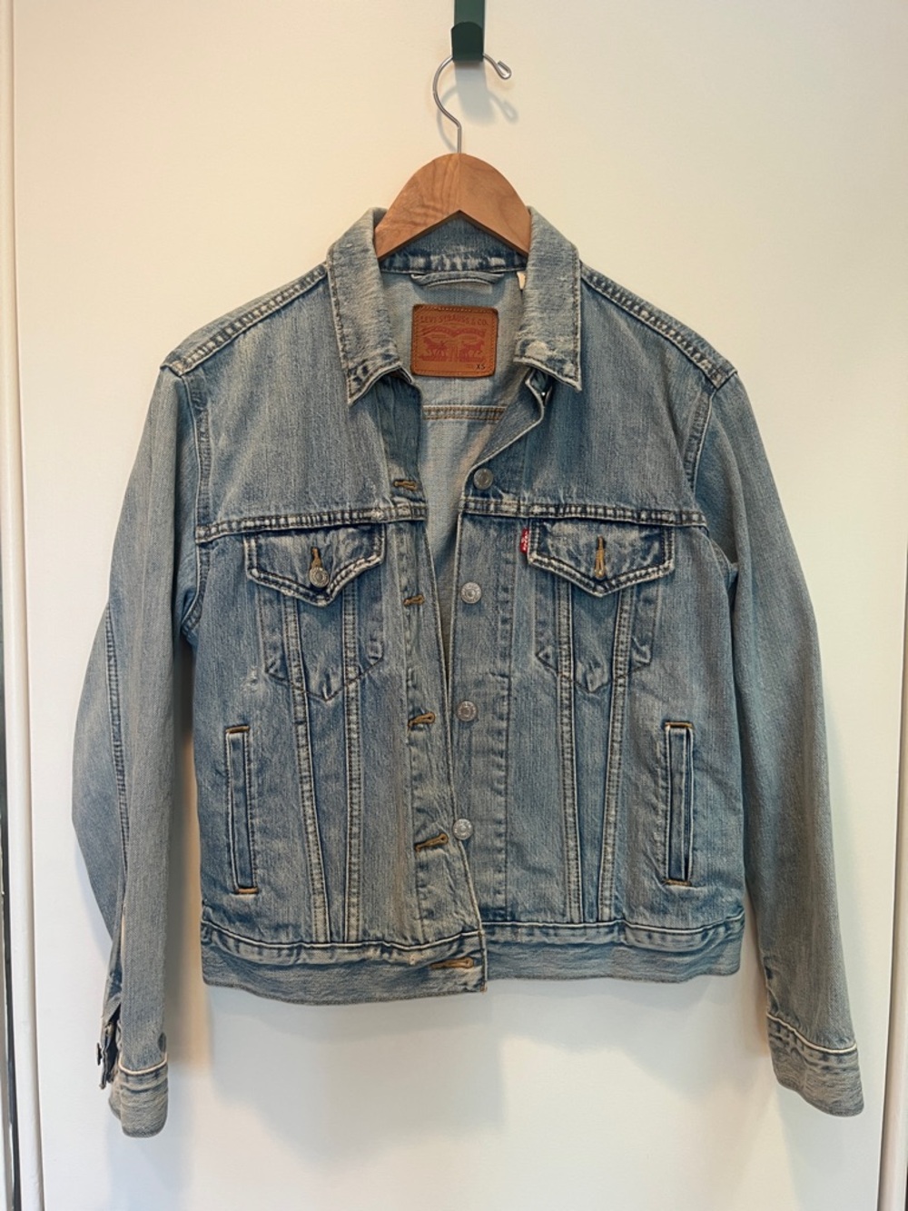 Levi's Women’s Light Wash Denim Trucker Jacket